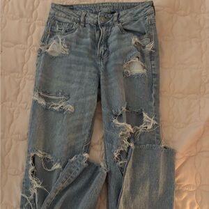 American Eagle Outfitters Light Blue Distressed Boyfriend Jeans
